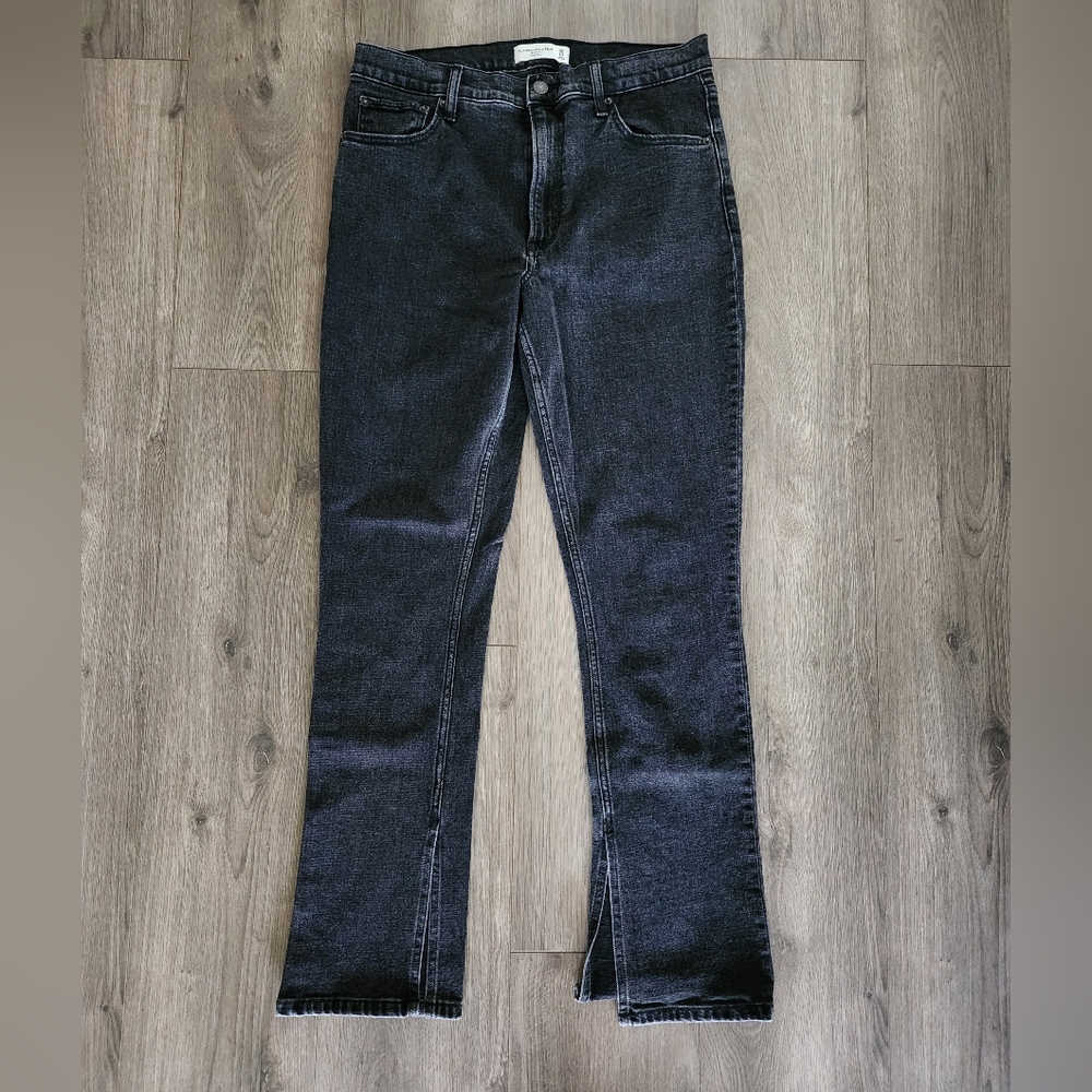 Abercrombie & Fitch The Skinny High Rise Black Jean Size 30/10 Denim